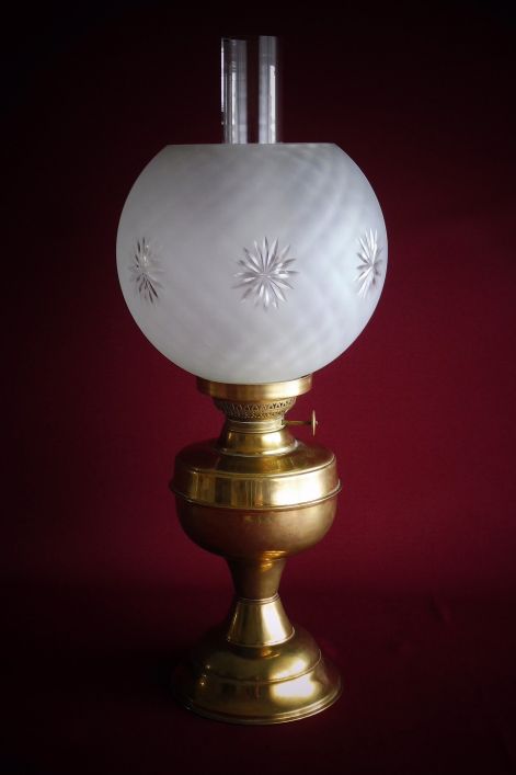 nagy_rez_lampa_01.jpg